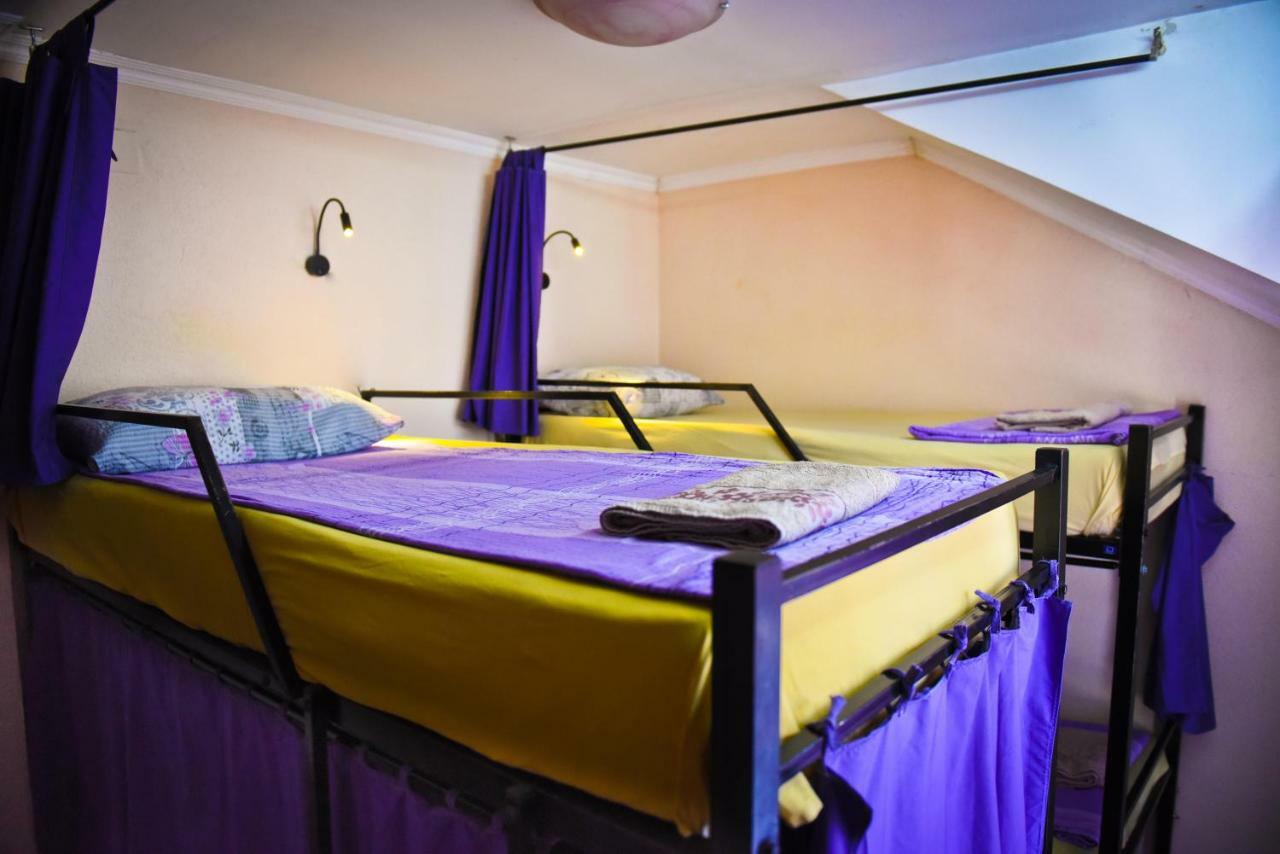 Goldy Hostel Bitola Ngoại thất bức ảnh